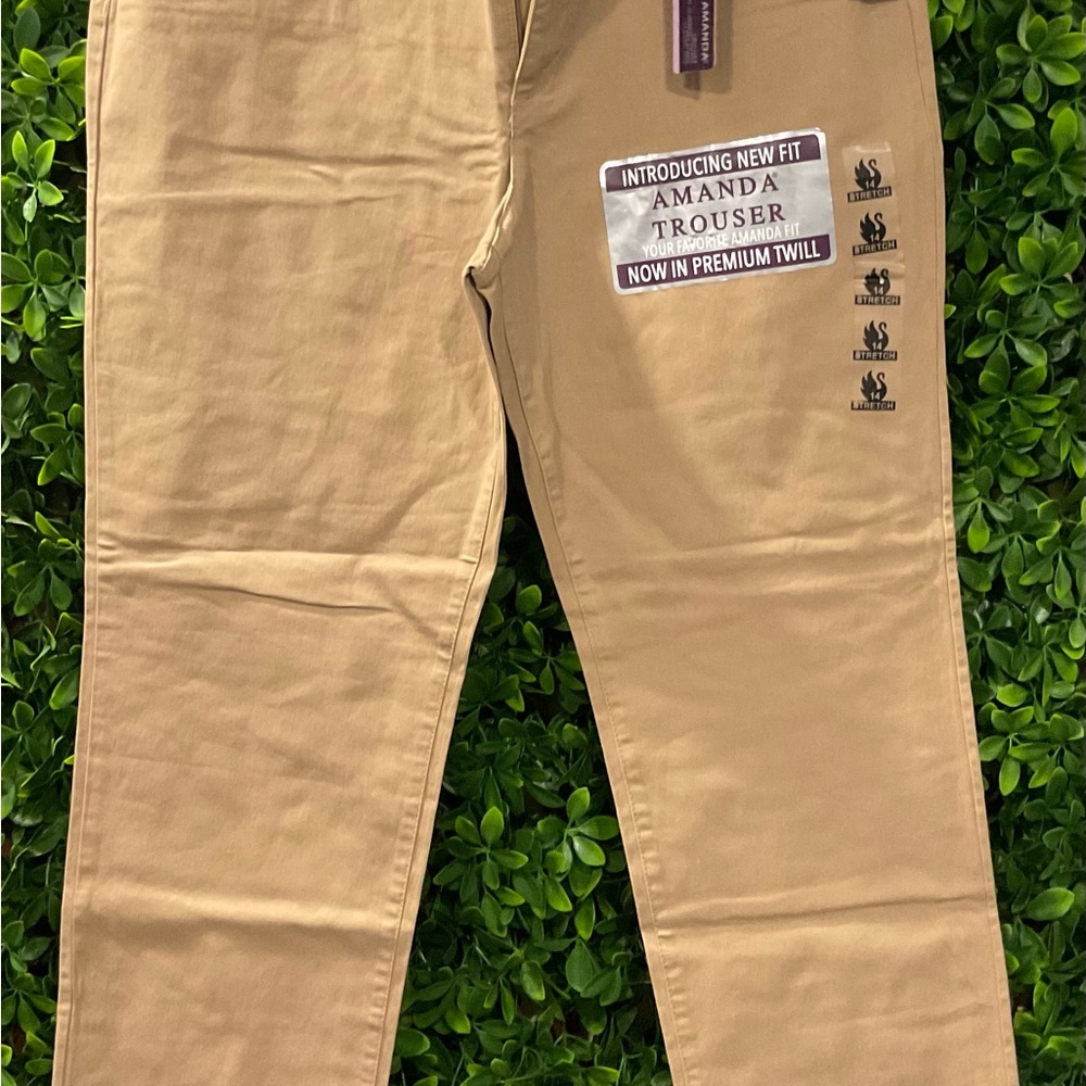 Gloria Vanderbilt Amanda Trouser Premium Twill Tan Pants Size 14S